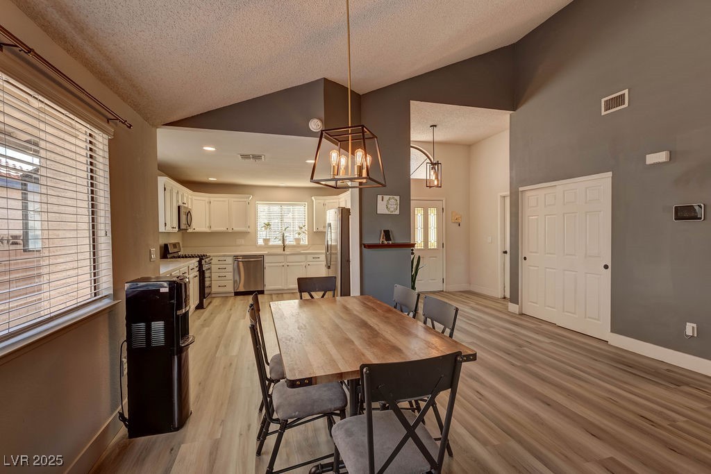 3378 Del Marino Street