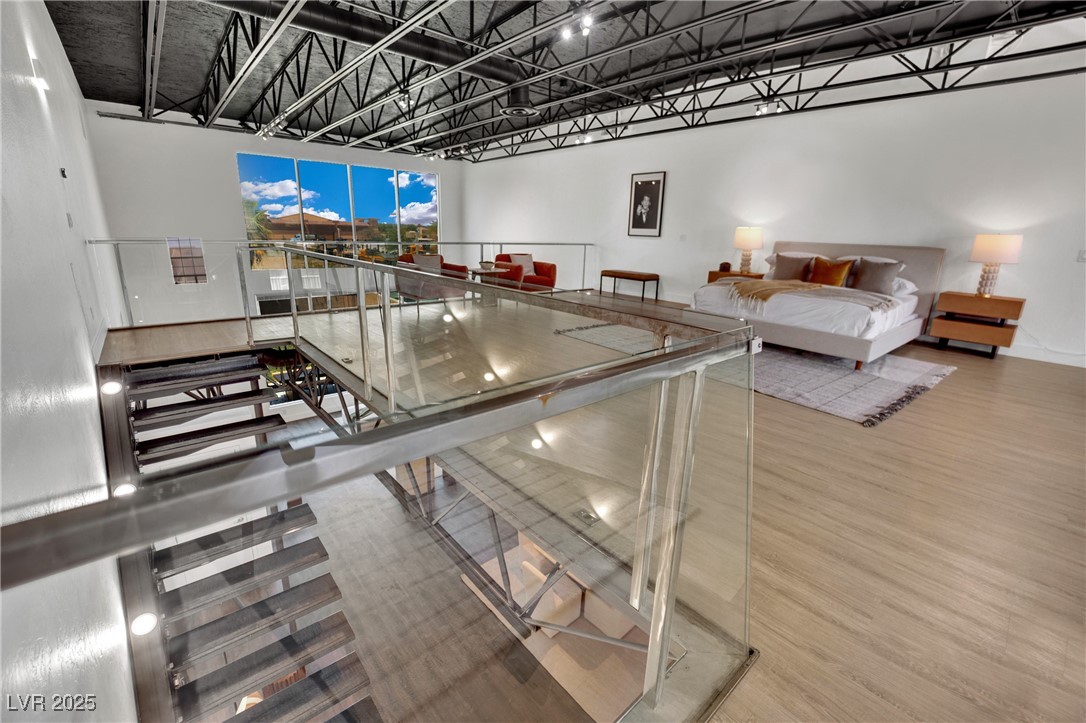 5015 Thunder River Circle