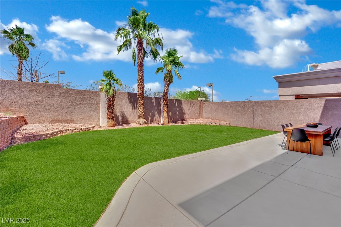 5015 Thunder River Circle