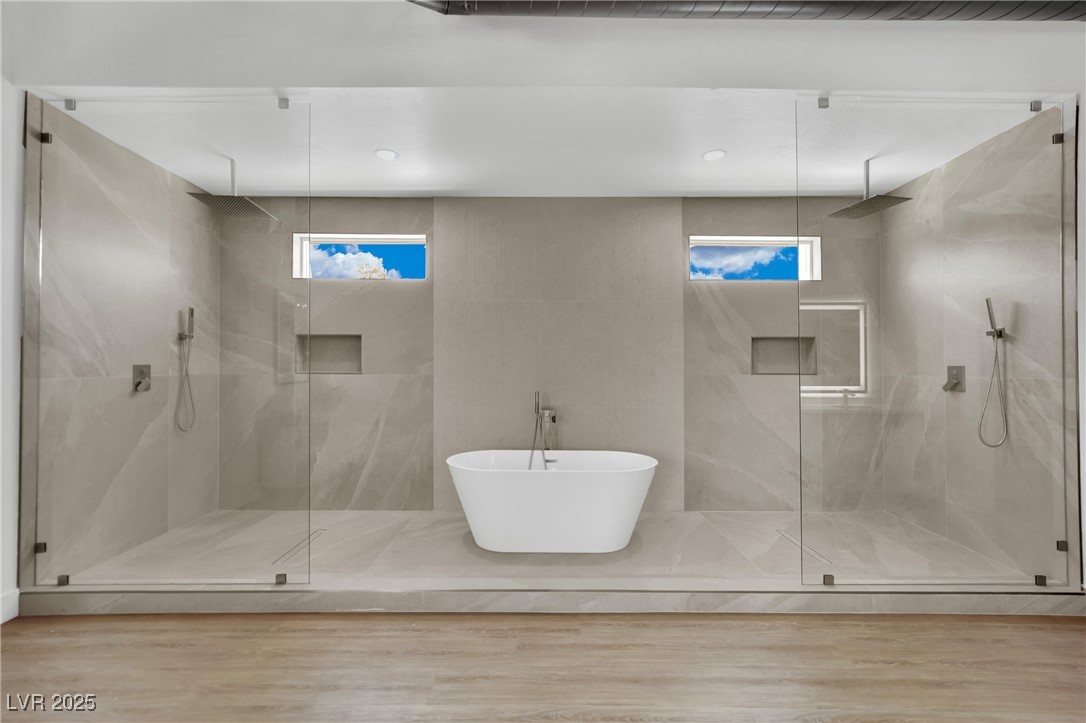 5015 Thunder River Circle