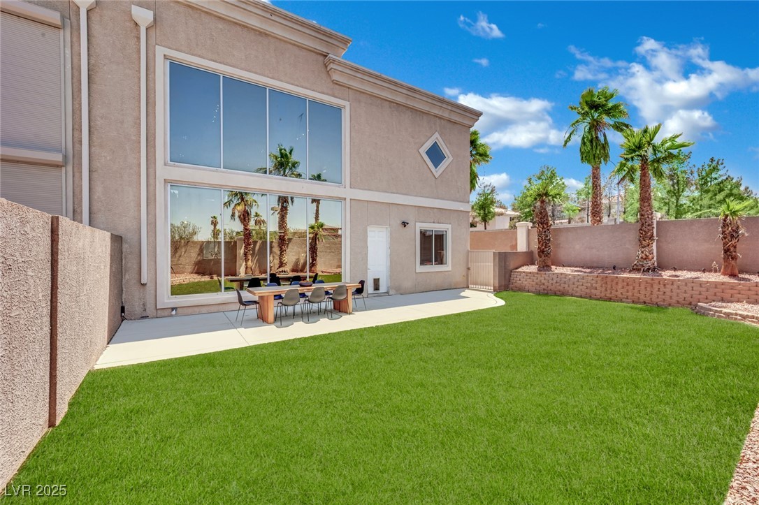 5015 Thunder River Circle