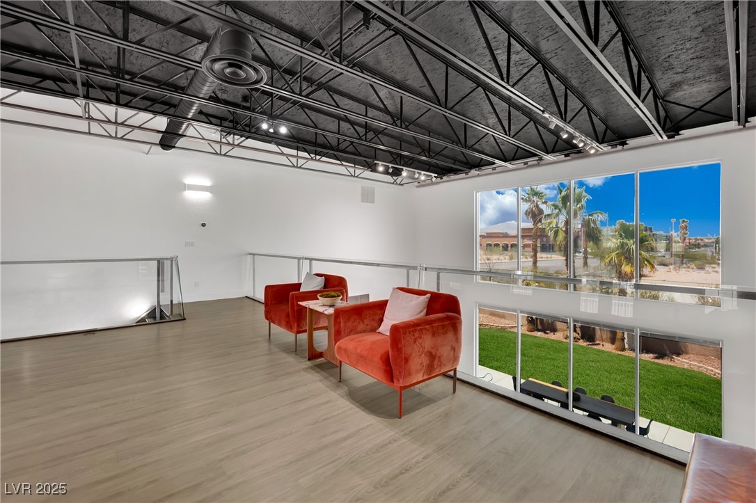 5015 Thunder River Circle