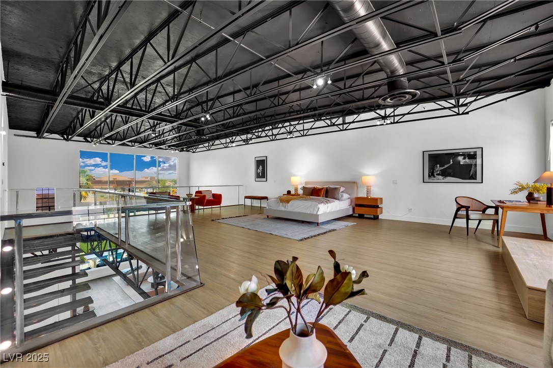 5015 Thunder River Circle