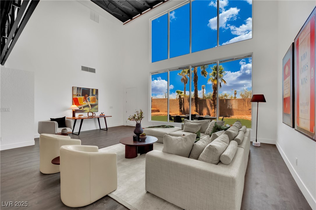 5015 Thunder River Circle