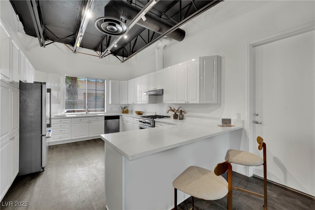 5015 Thunder River Circle