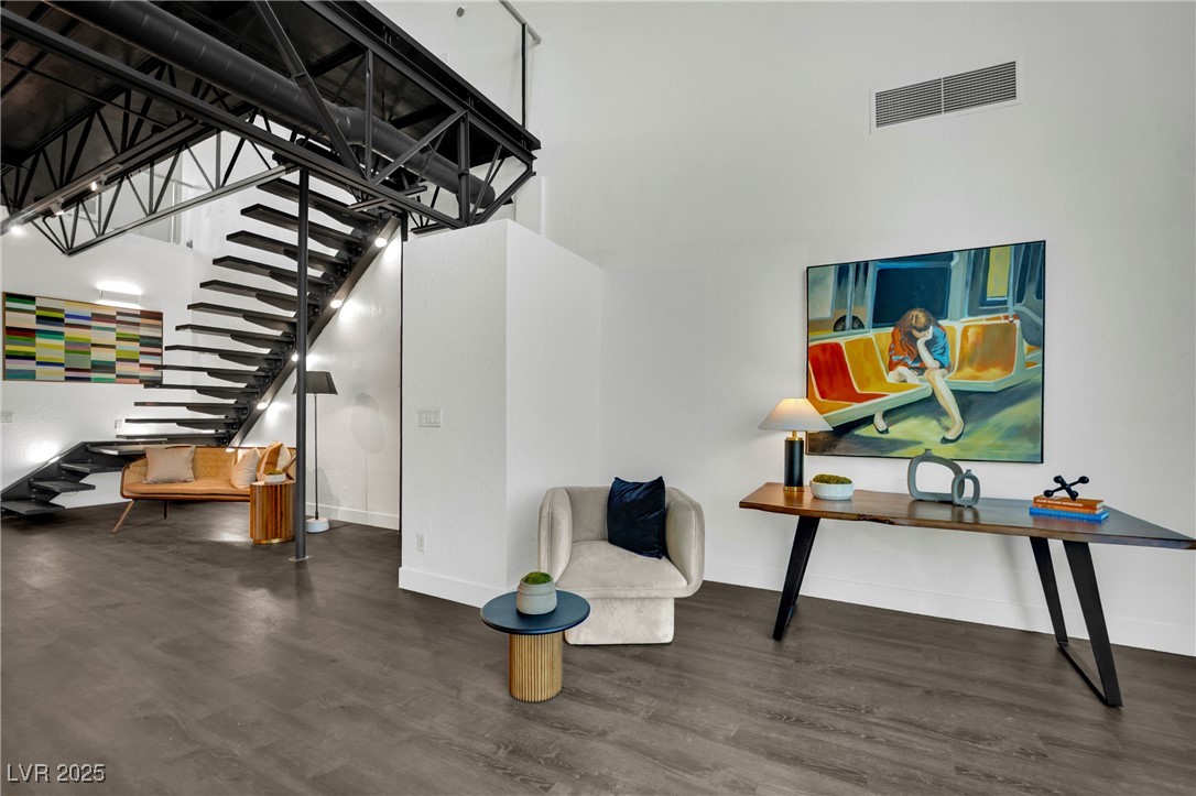 5015 Thunder River Circle