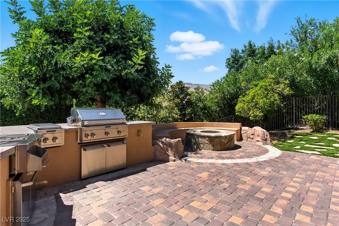 23 Quiet Moon Lane