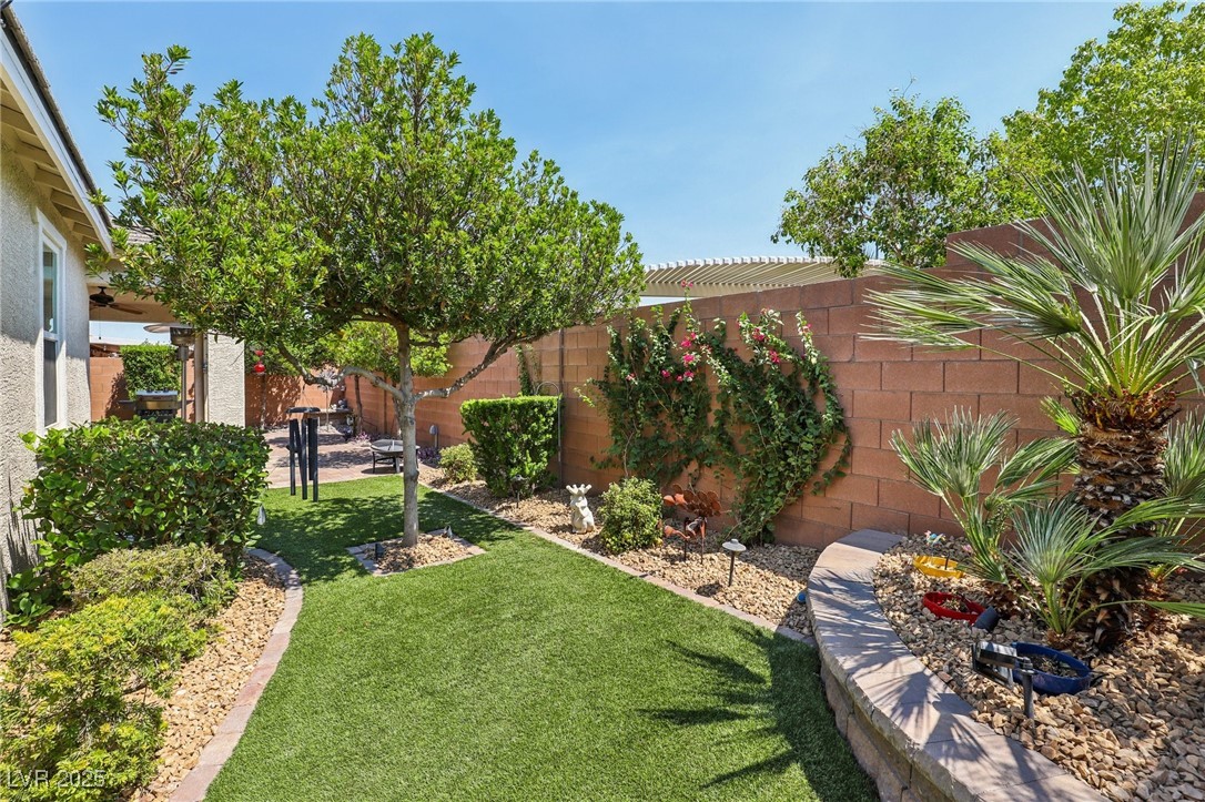 2494 Venarotta Street