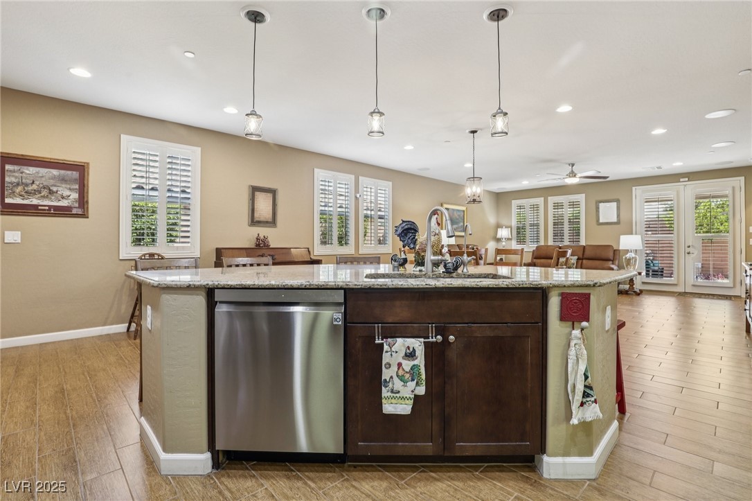 2494 Venarotta Street