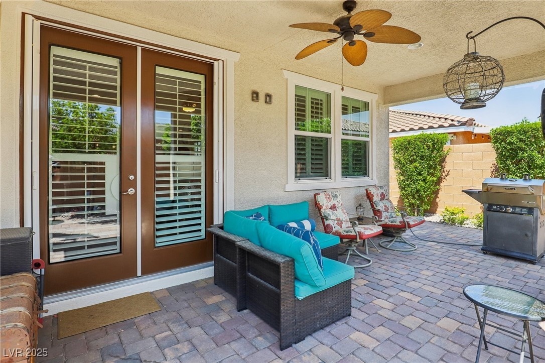 2494 Venarotta Street