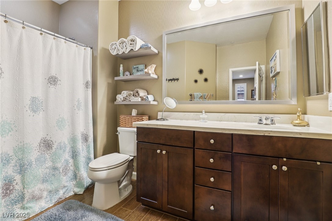 2494 Venarotta Street