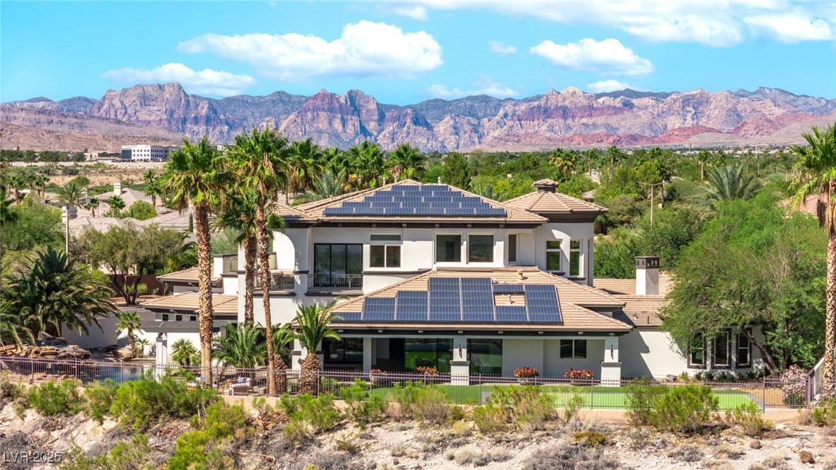 9252 Tournament Canyon Drive