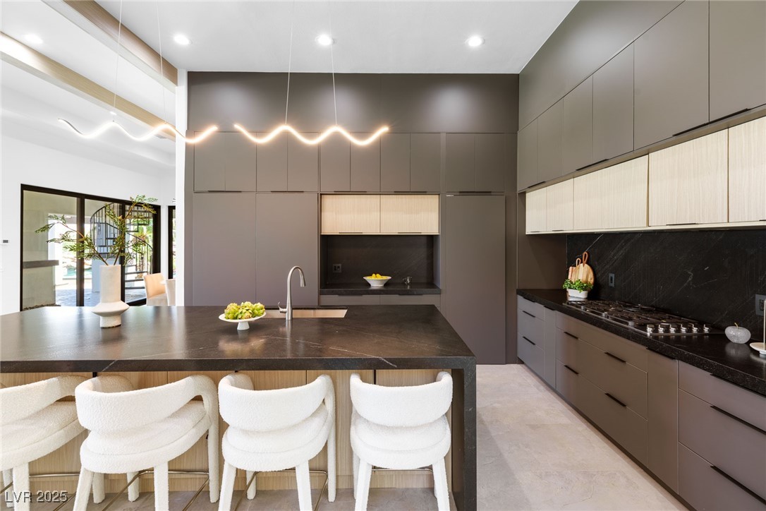 9252 Tournament Canyon Drive