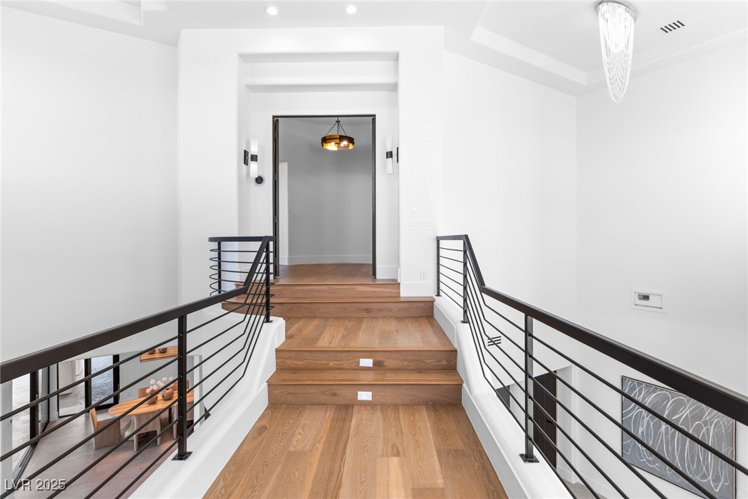 9252 Tournament Canyon Drive