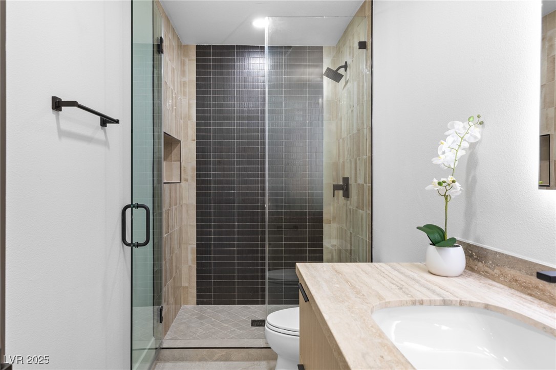 9252 Tournament Canyon Drive