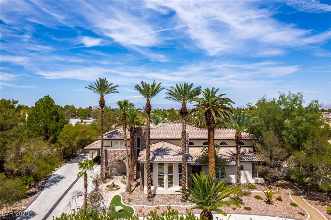 368 East Torino Avenue