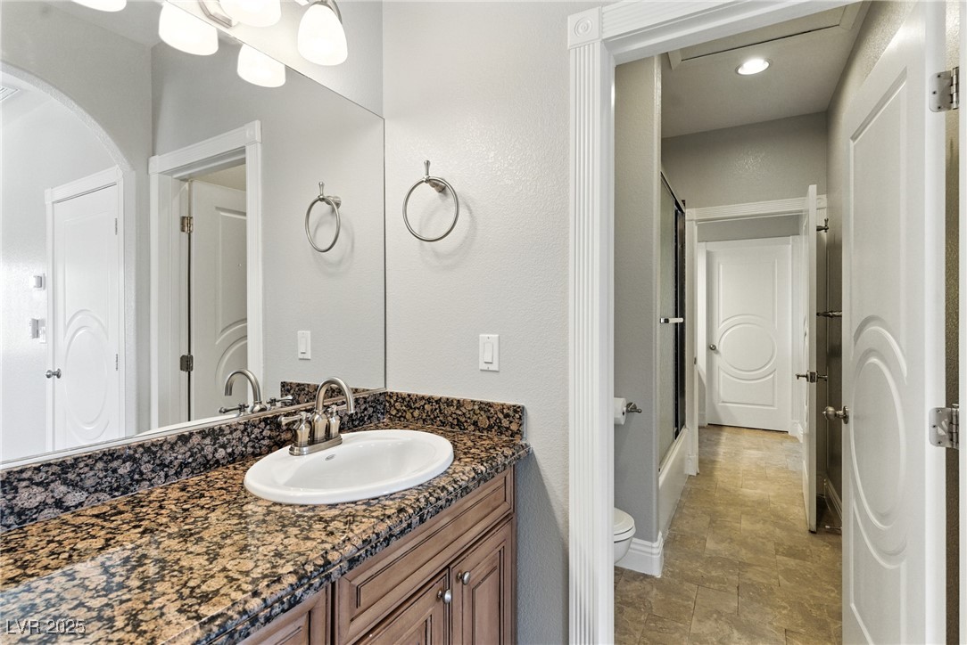 368 East Torino Avenue