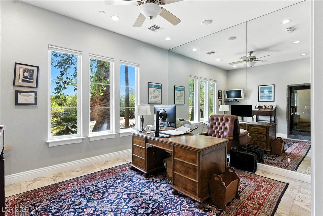 368 East Torino Avenue