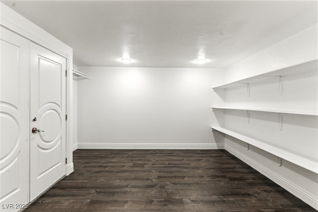 368 East Torino Avenue