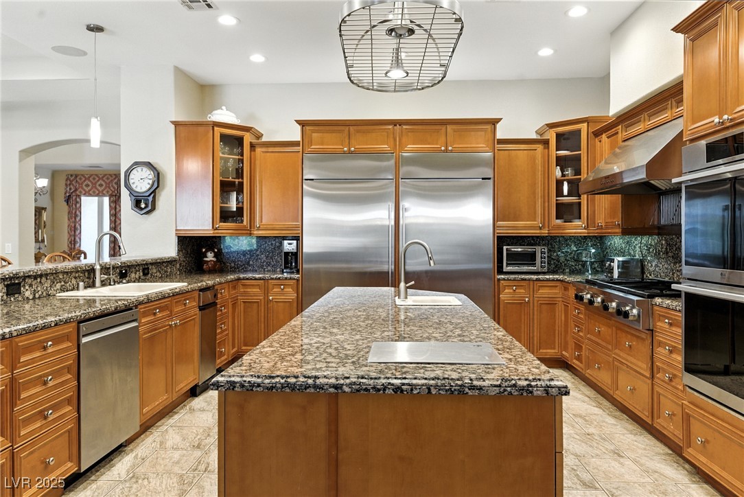 368 East Torino Avenue