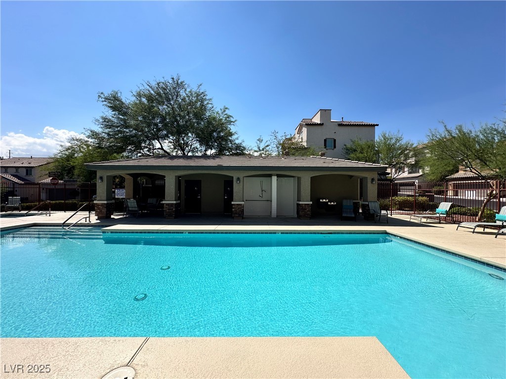 10717 Red Badge Avenue