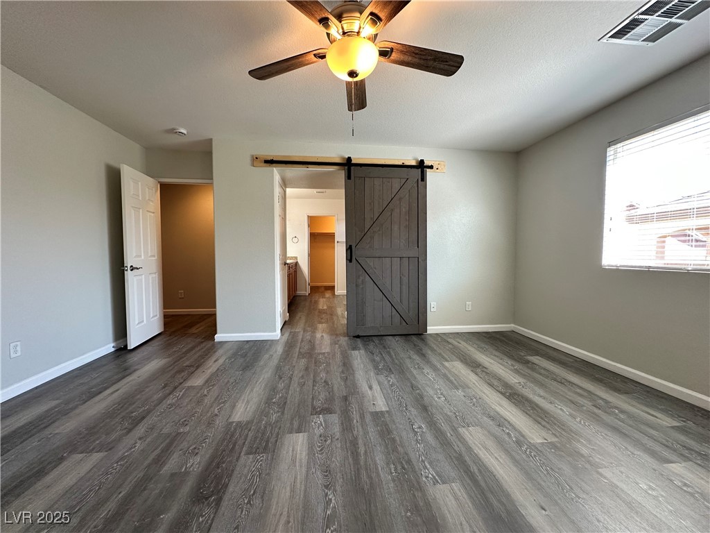 10717 Red Badge Avenue