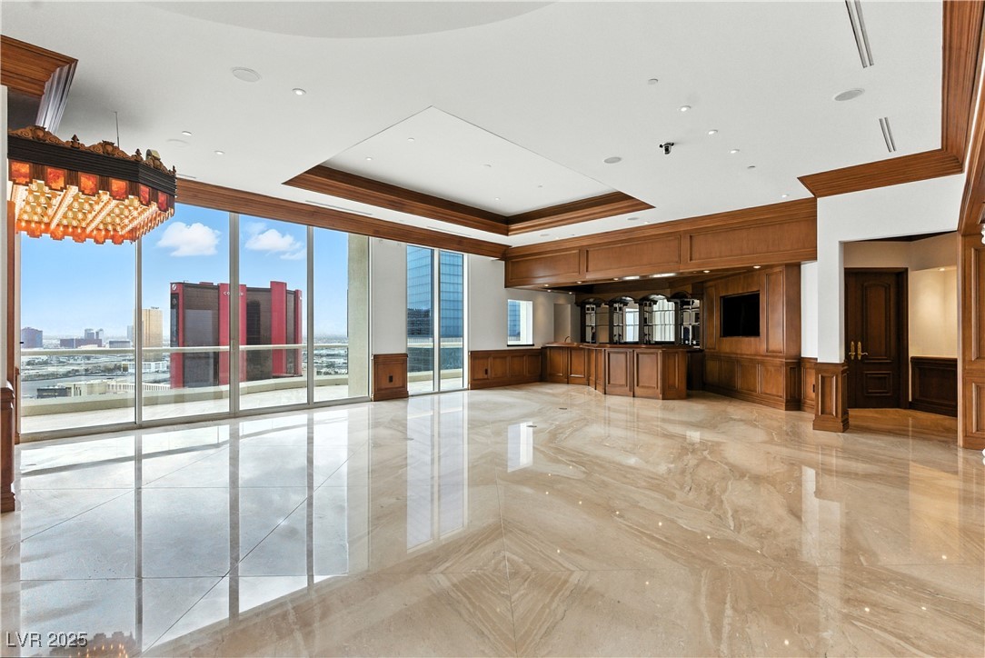 2747 Paradise Road 3801