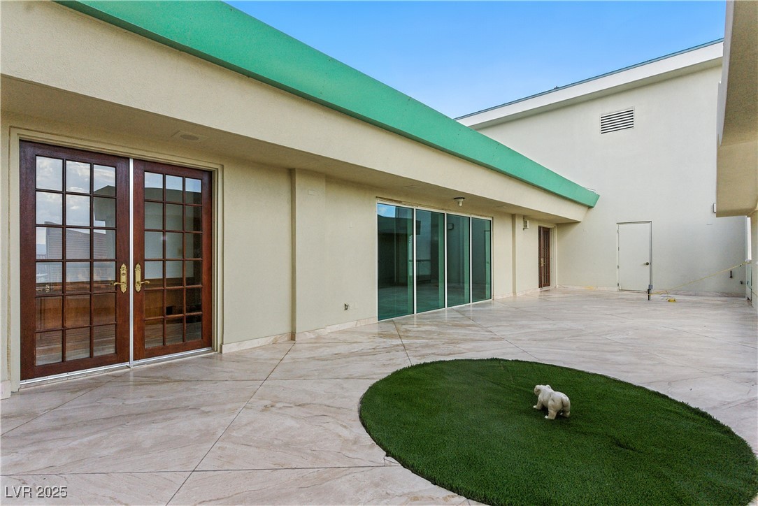 2747 Paradise Road 3801