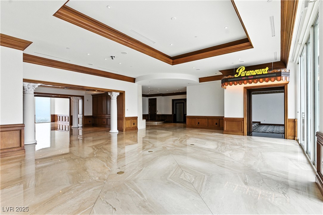 2747 Paradise Road 3801