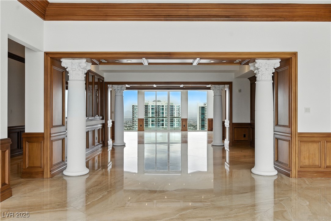 2747 Paradise Road 3801