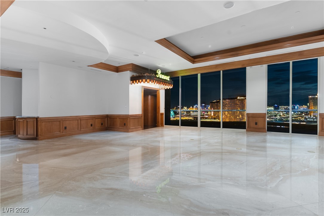 2747 Paradise Road 3801