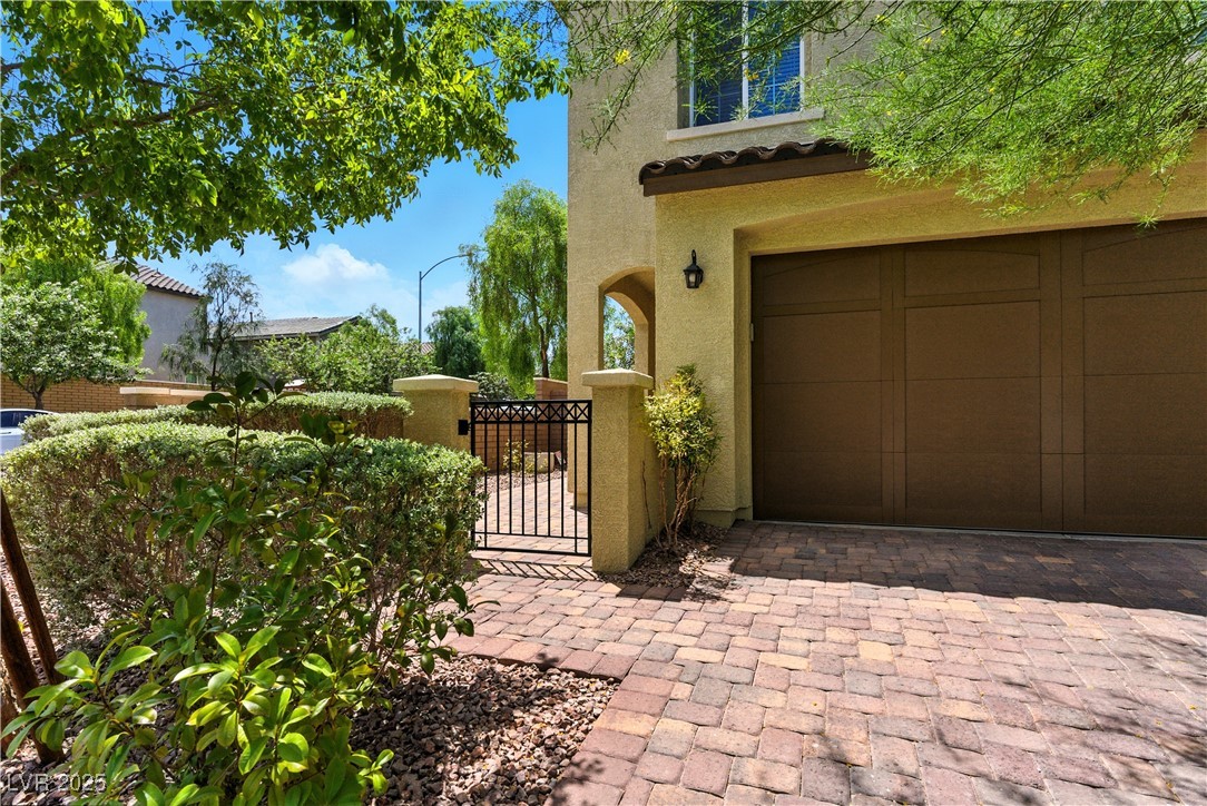 161 Volti Subito Way