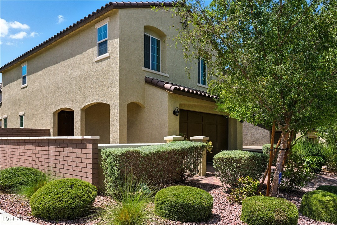 161 Volti Subito Way