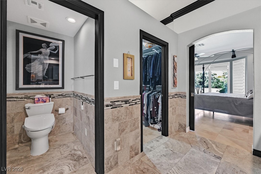 2300 Timberline Way