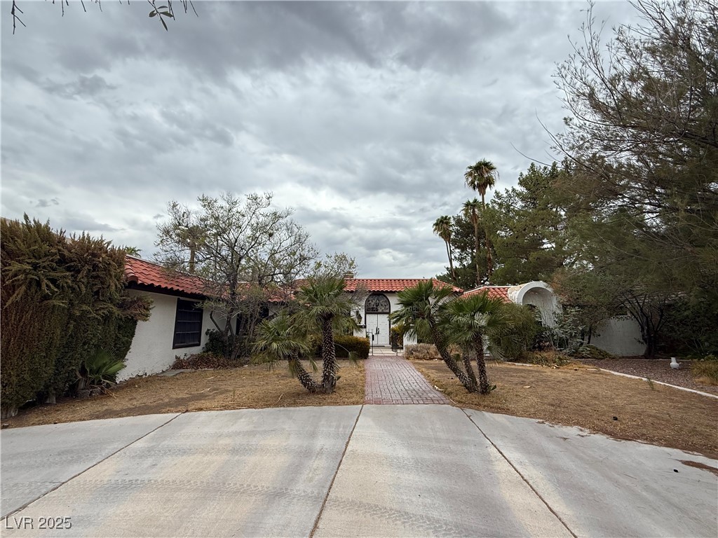 312 Lacy Lane