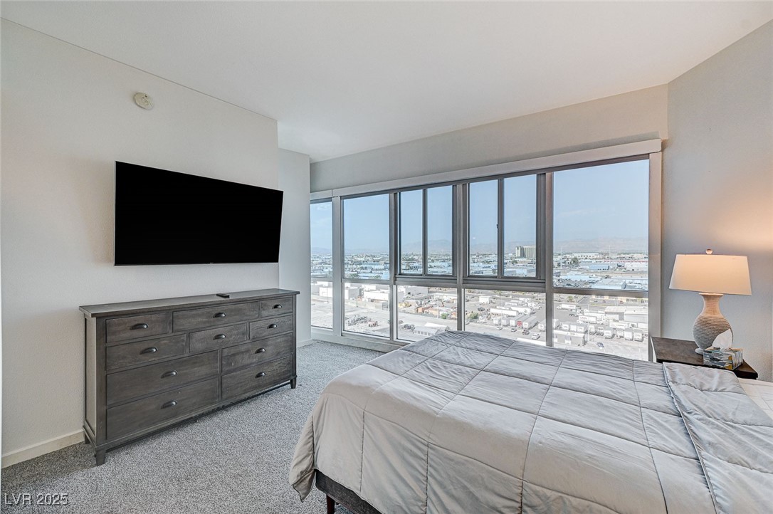 4525 Dean Martin Drive 1208