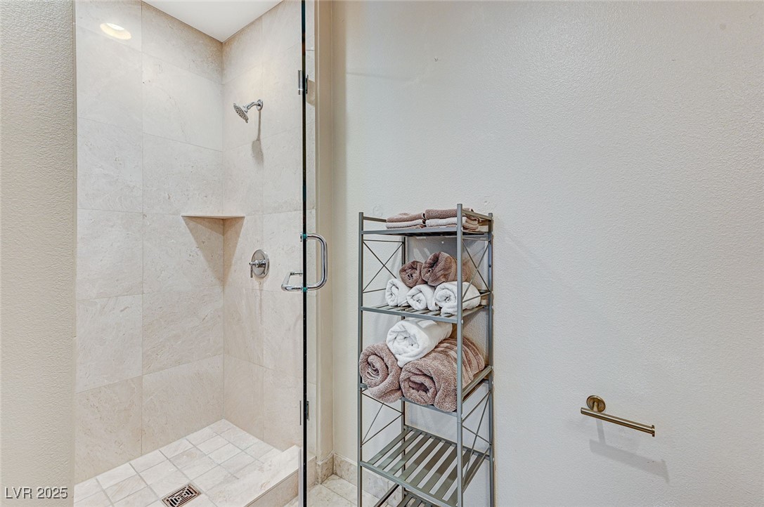 4525 Dean Martin Drive 1208