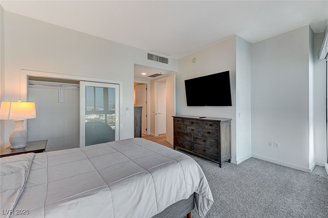 4525 Dean Martin Drive 1208