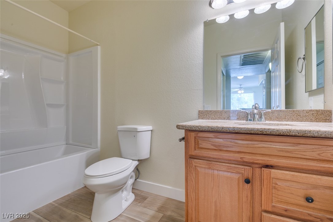 4400 South Jones Boulevard 1057