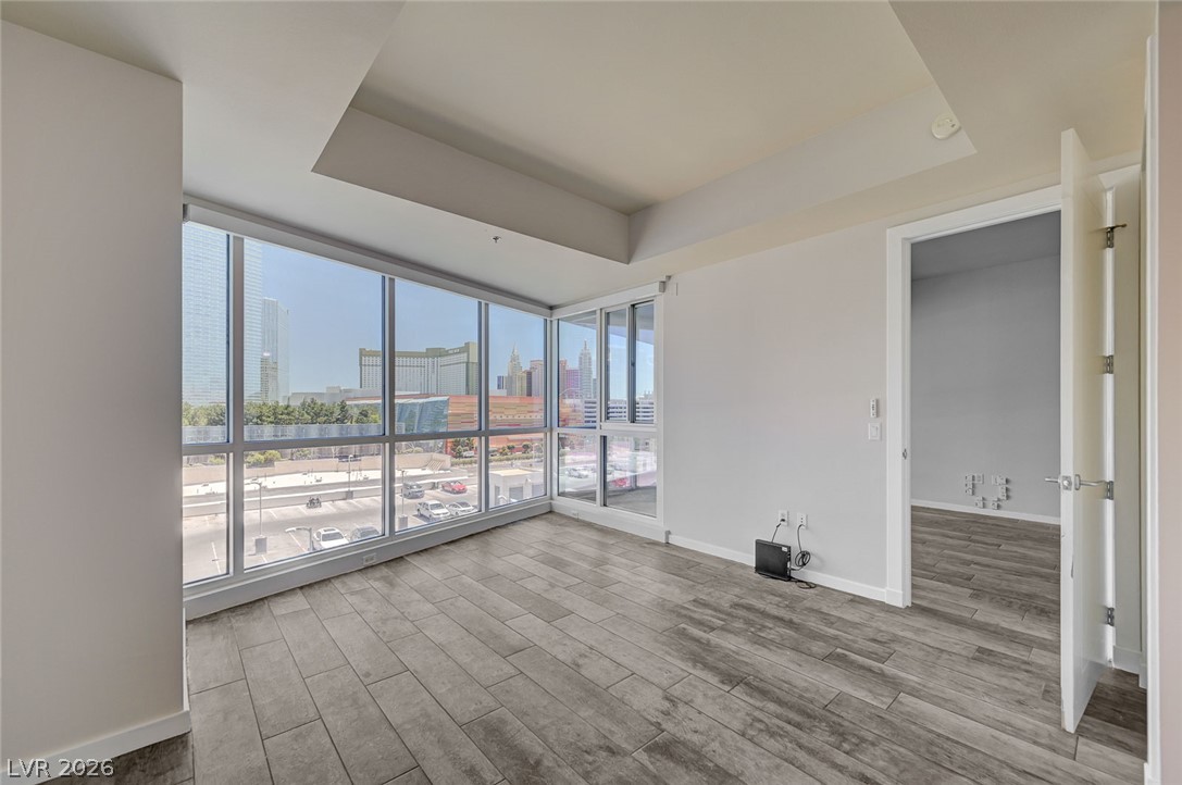 4575 Dean Martin Drive 711