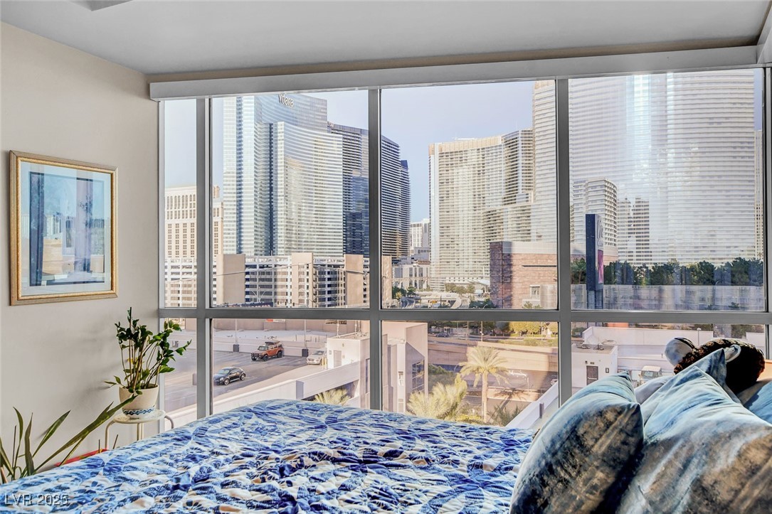 4575 Dean Martin Drive 711