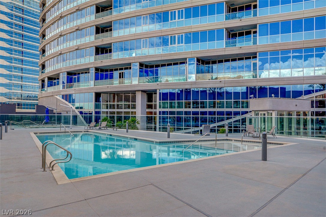 4575 Dean Martin Drive 711