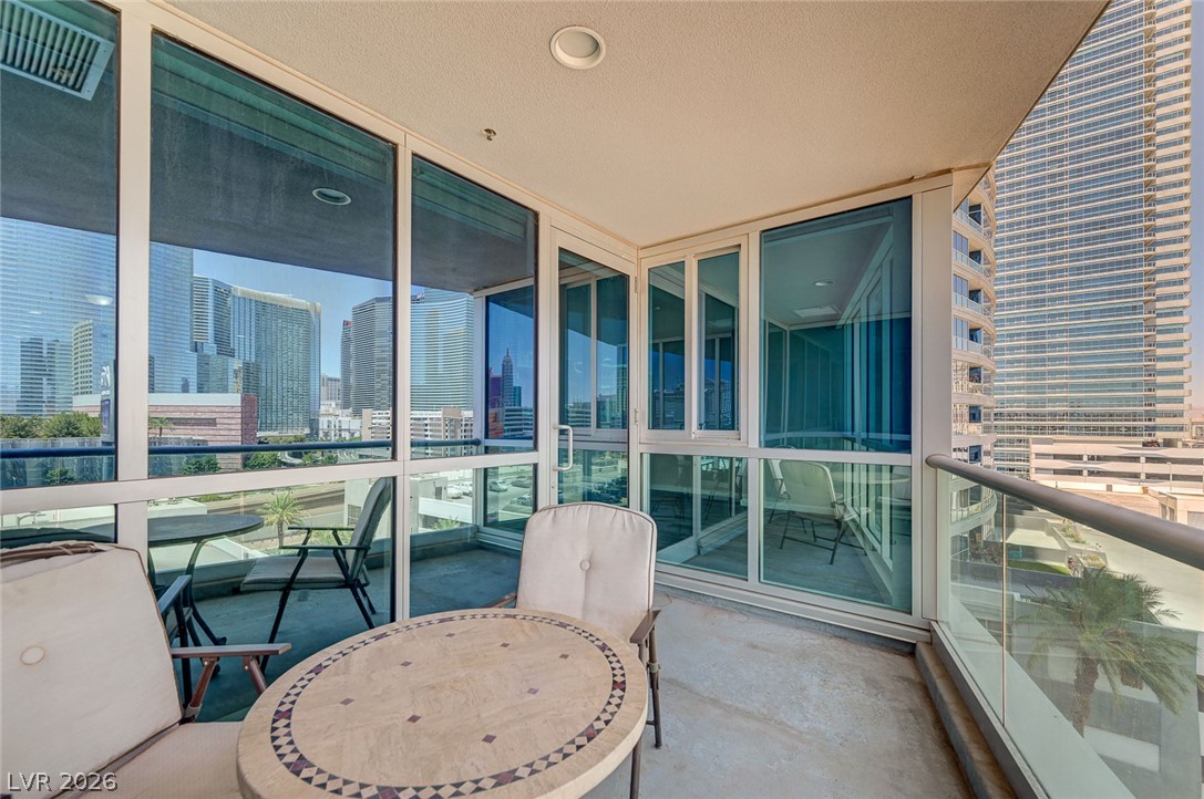 4575 Dean Martin Drive 711