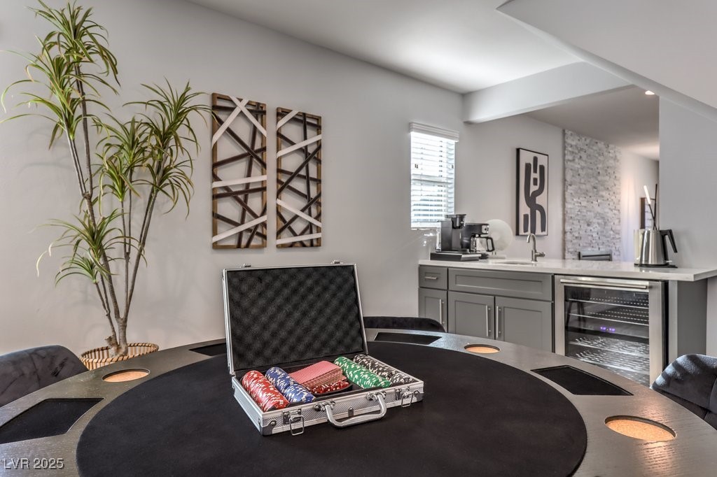 2625 East Russell Road