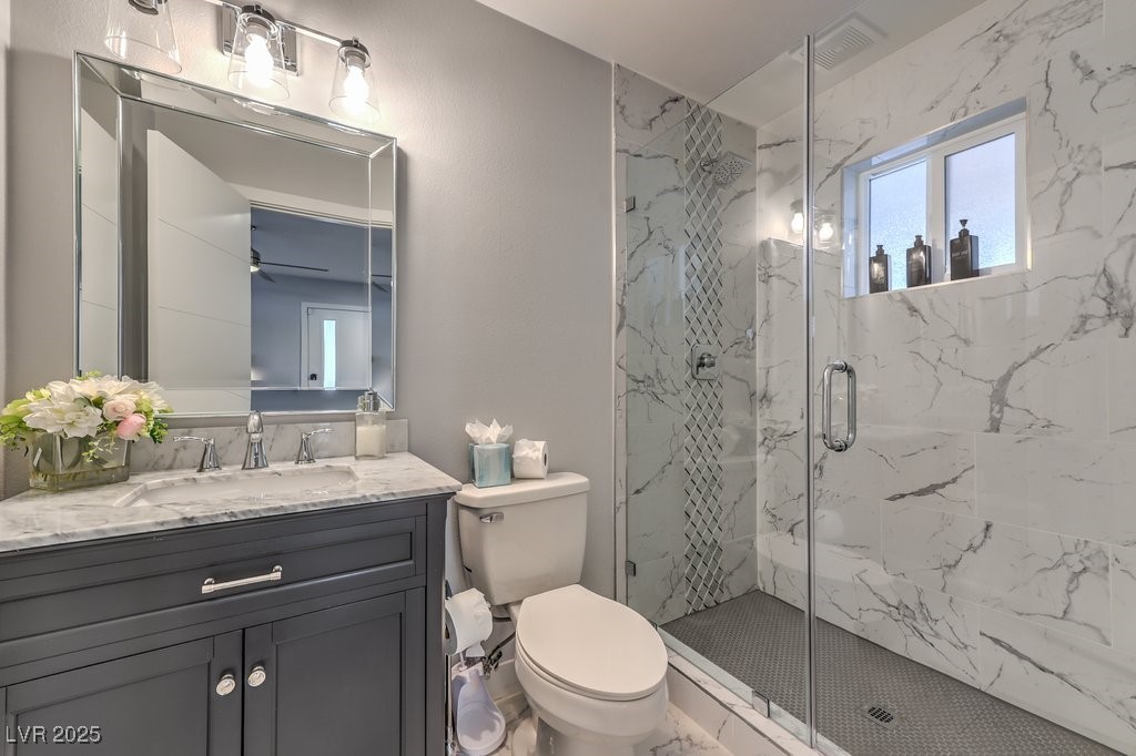 2625 East Russell Road