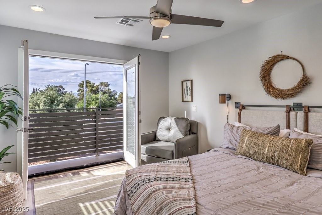 2625 East Russell Road