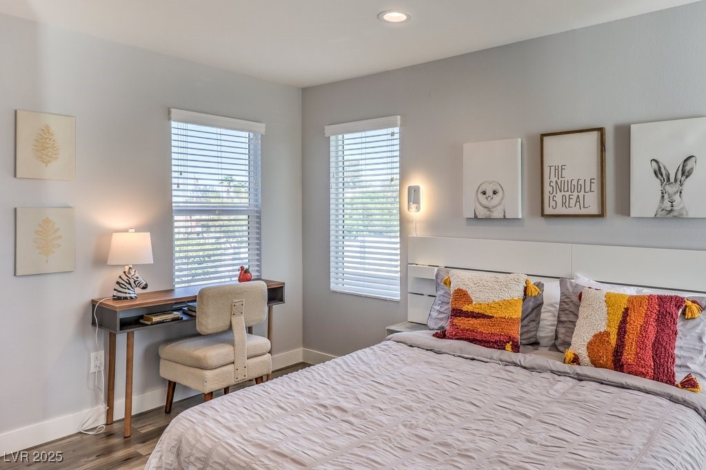 2625 East Russell Road