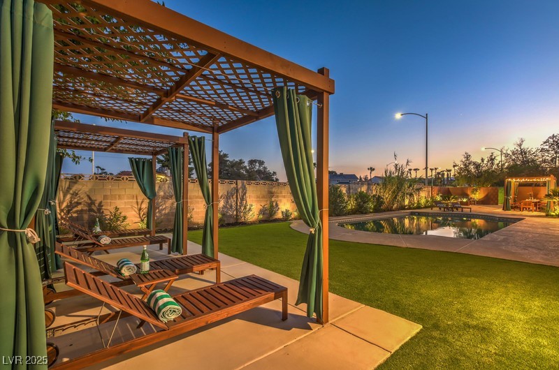 3249 South Torrey Pines Drive