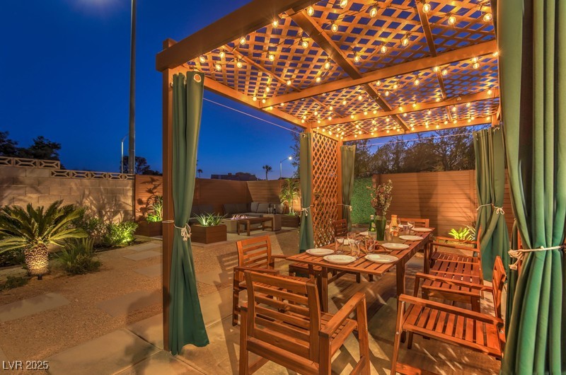 3249 South Torrey Pines Drive