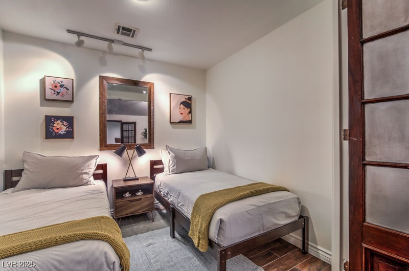 3249 South Torrey Pines Drive